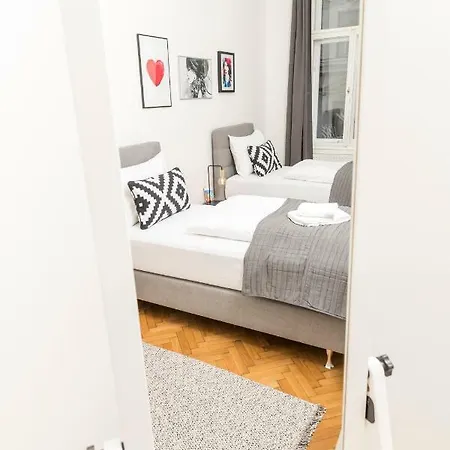 Rainer Maria Rilke Apartment *