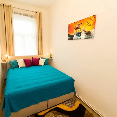 Checkvienna - Liechtensteinstrasse Apartment *