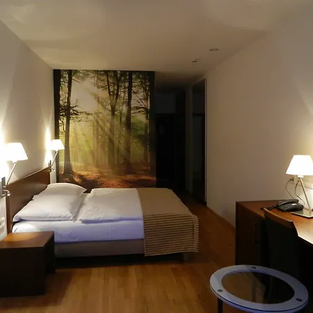 Benediktushaus Im Schottenstift Gasthof 3*