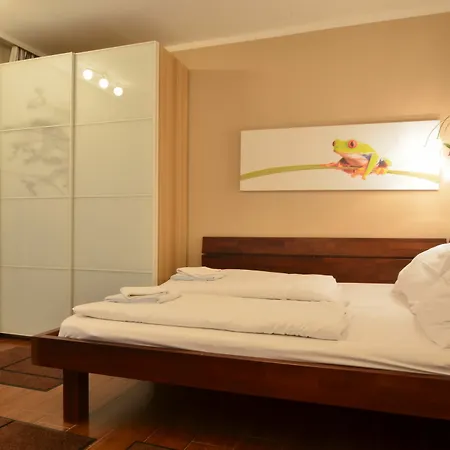Apartment Ajo Apartments - Alte Donau Waterfront - Self-Check-In *