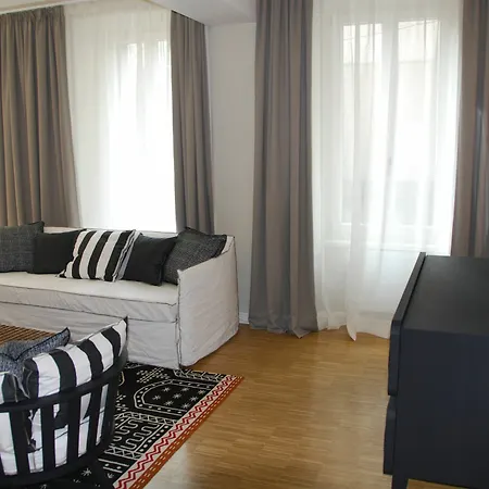 My In - Smart - Landstrasse
