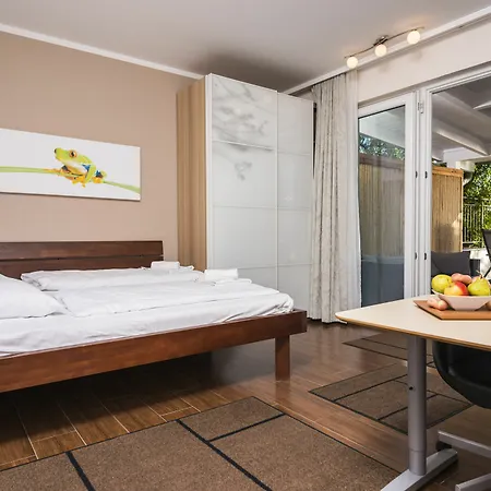 Ajo Apartments - Alte Donau Waterfront - Self-Check-In Apartment Vienna