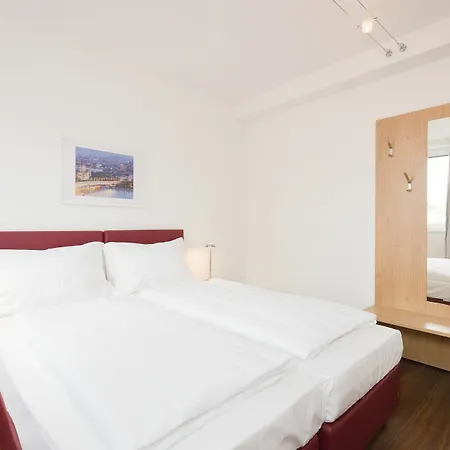 Aparthotel Or 1050 Vienna