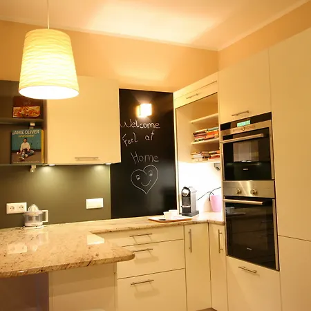 Deluxe Schoenbrunn Apartment Vienna