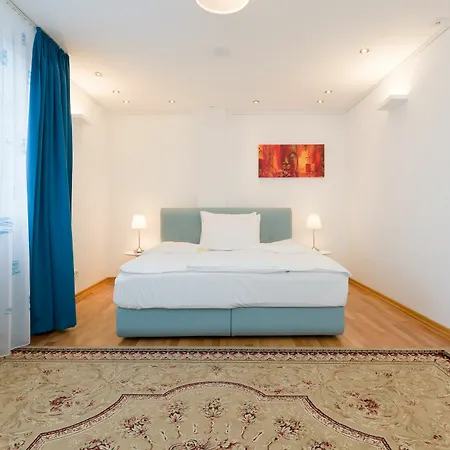 Apartment Domino