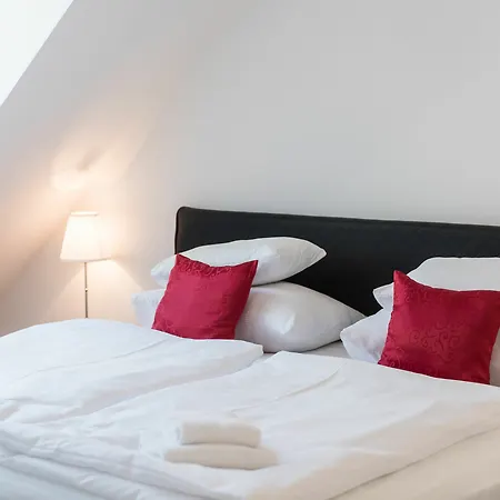 Mainstation - 10 Minutes To Citycenter - With Aircondition * Viyana