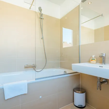 Daire Mainstation - 10 Minutes To Citycenter - With Aircondition Viyana
