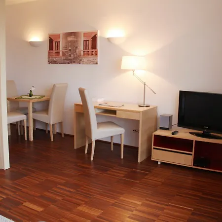 Apartment Checkvienna Maria Theresien Strasse