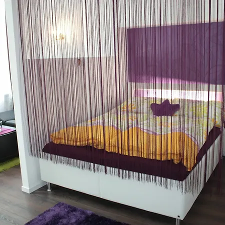 Govienna Small Modern Hotel