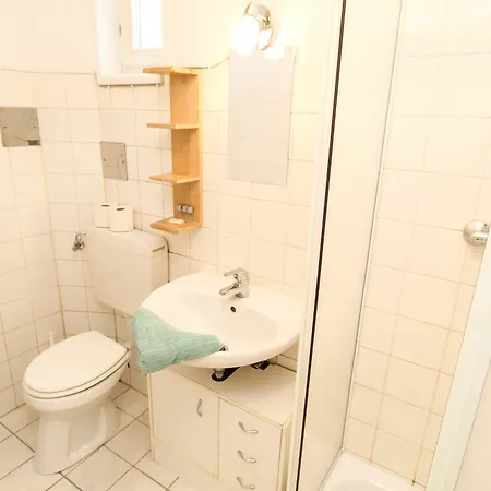 Apartment Checkvienna - Hagenmuellergasse Wien