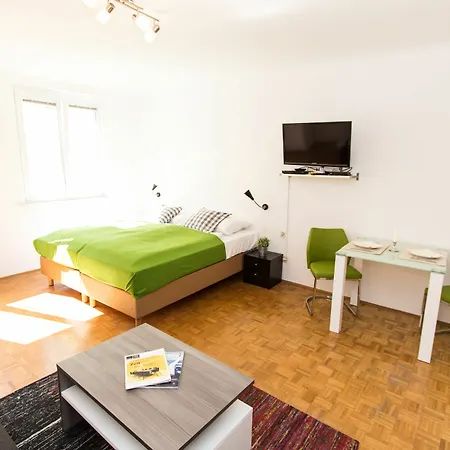 Checkvienna - Jenullgasse Apartment