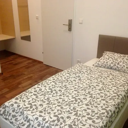 Penzion Dan In'n Out Vídeň