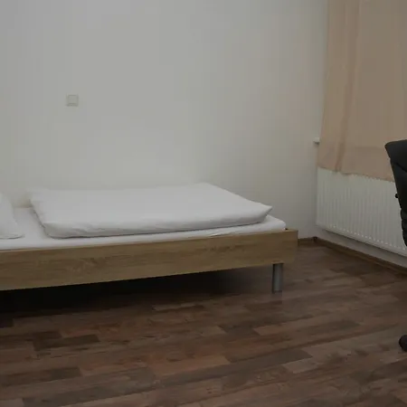 Dan In'n Out Penzion Vídeň