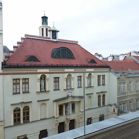 Apartment Balcony Dream Mariahilf Top 29