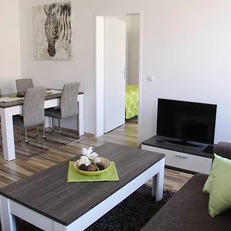 Huglgasse Apartment