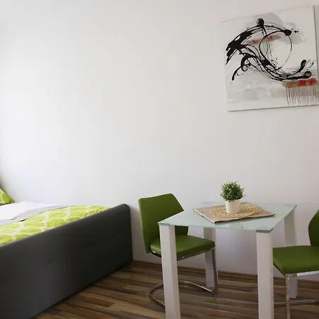 Apartment Huglgasse