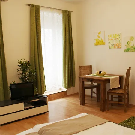 Haberlgasse Apartament *