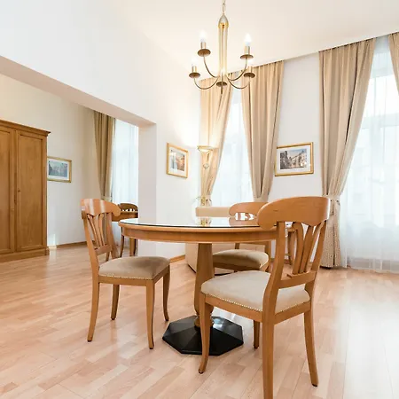 Aldano Aparthotel 3*