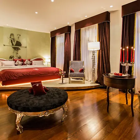 House Of Time - Fancy Wien