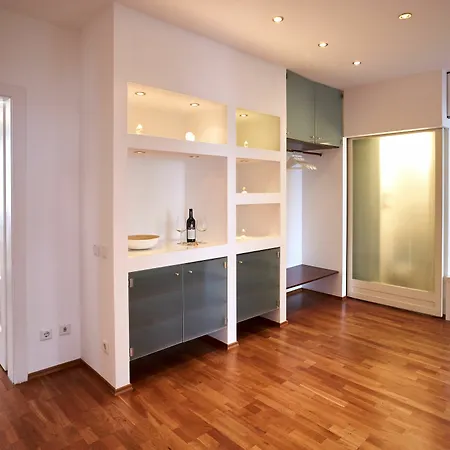 Opera Center Apartment