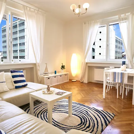 Apartment Opera Center