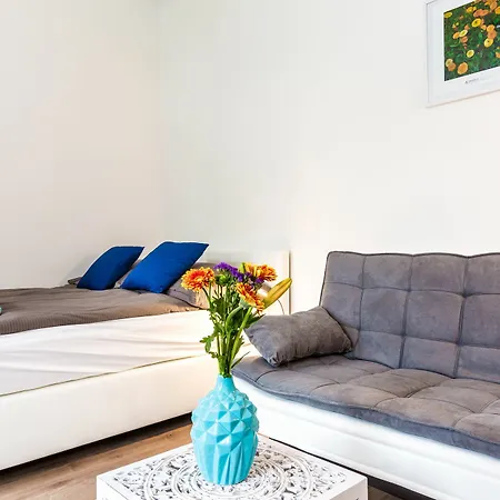 & Business 1160 Apartment Vienna