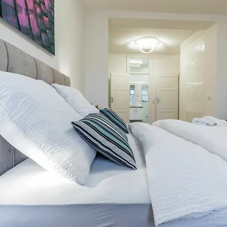 Parkview Boutique Apartments