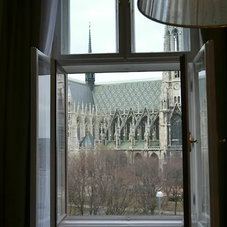 Hotel Kh 3*
