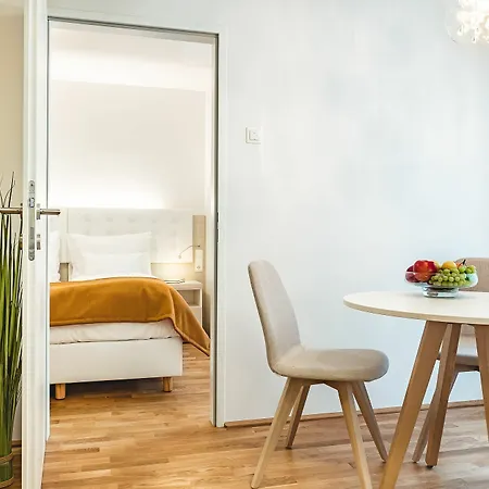 Oliver | Contactless Check-in Apartahotel