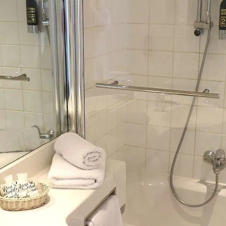 Arthotel Ana Adlon Hotel 3*