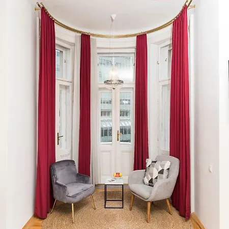 Apartment Rainer Maria Rilke *