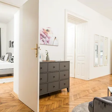 Apartment Rainer Maria Rilke