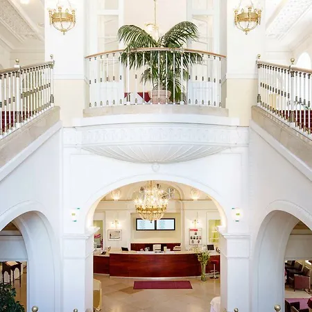 Austria Trend Schloss Wilhelminenberg Hotel