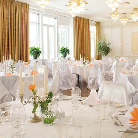 Austria Trend Schloss Wilhelminenberg 4*