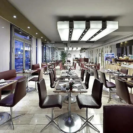 Eurostars Embassy Hotel 4*