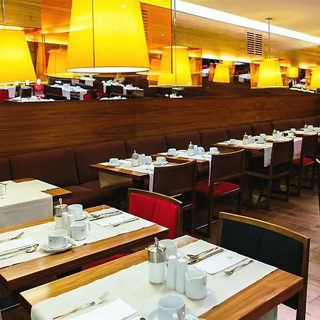 מלון K+k Palais