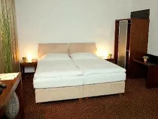 Hillinger 3* Vídeň