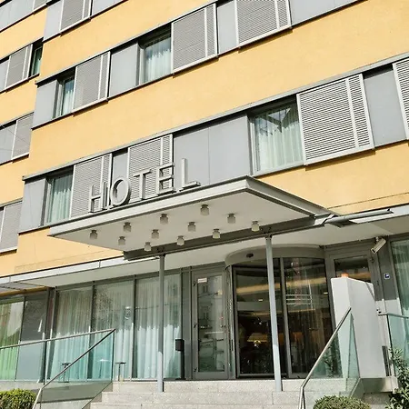 Courtyard By Marriott Schoenbrunn