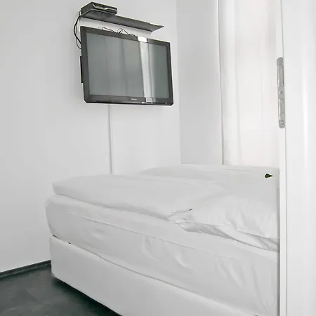 Royal Westbahnhof Apartment
