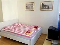 Kastanie Apartment Vienna