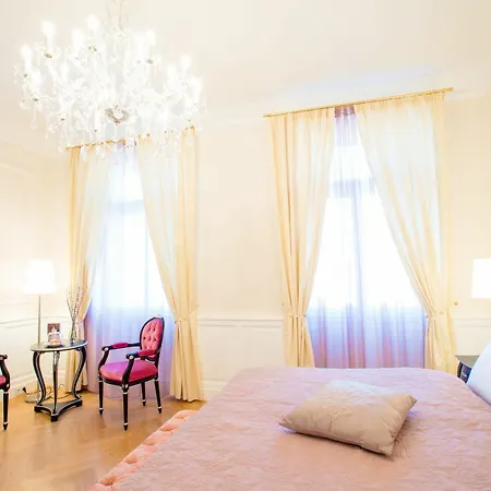 Imperium - Experience The Luxurious In Center Vienna