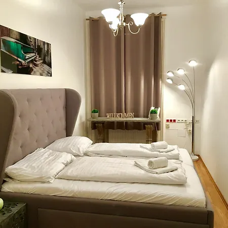 United Homes Apartment