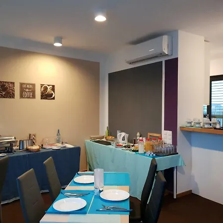 Aparthotel Exquisit 3*