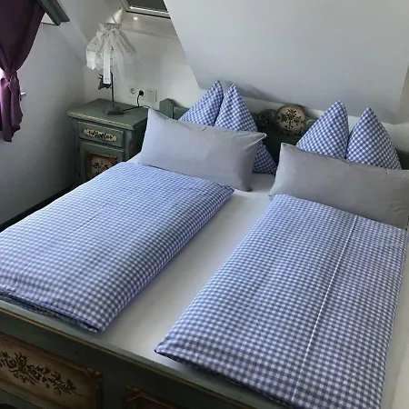 Guest house Haus Sanz