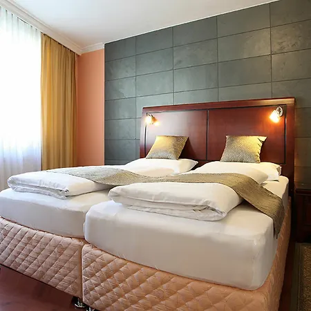 Attaché Hotel Vienna