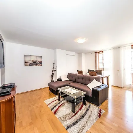 Apartment Klosterneuburger Strasse