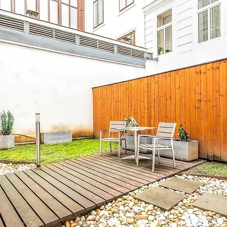 Apartment Beautiful In Vienna's Heart Vienna