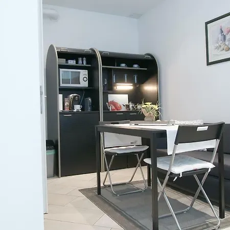 Apartment Laguna *