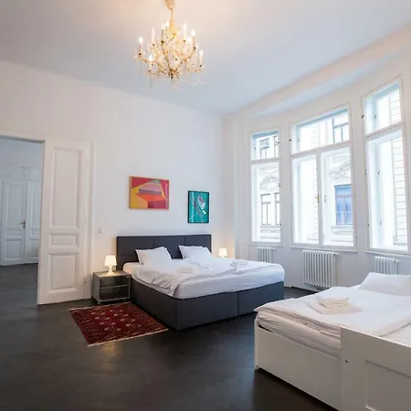 Grand Soho * Vienna