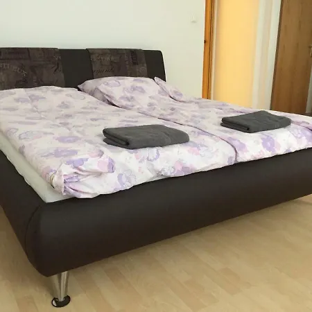 Apartment 1030 Cozy 2 - 8min To Center *